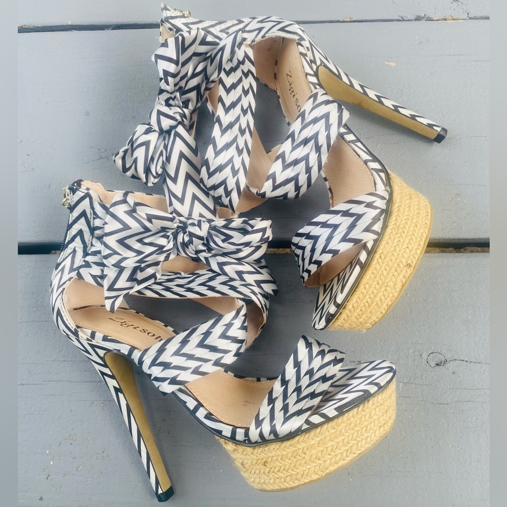 Zigi Soho Women's Black and White Sandals S/7 - Picture 10 of 16